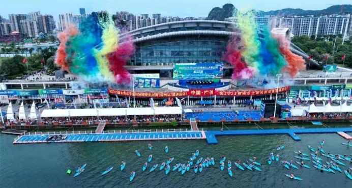 大学生篮球社团如何引入智能情感技术_0